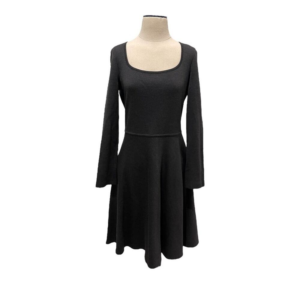 St. John charcoal‎ gray sweater dress Size 6